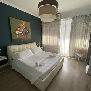 Corso Italia 2* Milánó