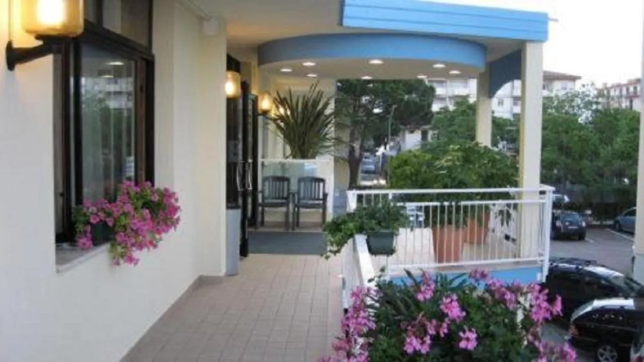 Hotel Condor Lido di Jesolo 3*,  İtalya